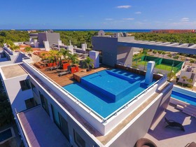 Nick Price Residences