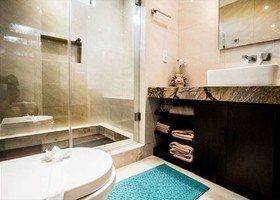 Oasis12 by Sea Side