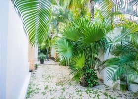 Oasis12 by Sea Side