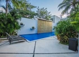 Oasis12 by Sea Side