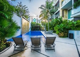 Oasis12 by Sea Side