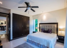 Oasis12 by Sea Side