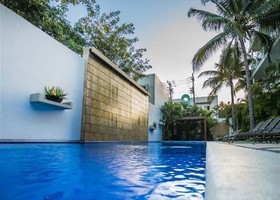 Oasis12 by Sea Side