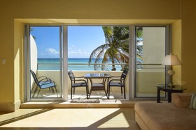 Ocean Plaza Condos by Rentals Your Way