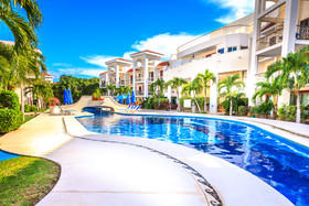 Paseo Del Sol by Bric
