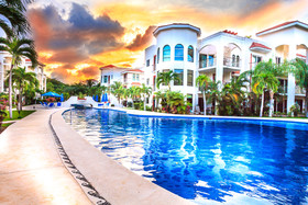 Paseo Del Sol by Bric