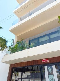 Polo 54 Downtown Apartments