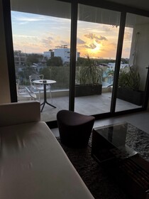 Polo 54 Downtown Apartments