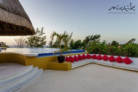 Pueblito Escondido