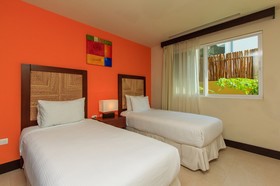 Pueblito Escondido by Moskito