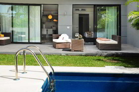 Pure All Suites at Nick Price Residences