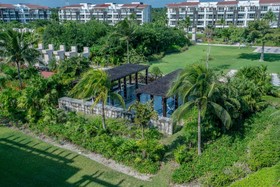 MareAzul Family Beach Condohotel