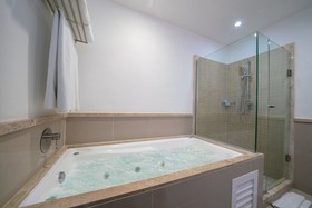 Quadra Alea by North American Standards Property Management
