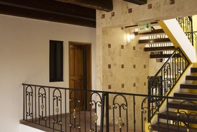 Quinta Avenida Downtown Apartments