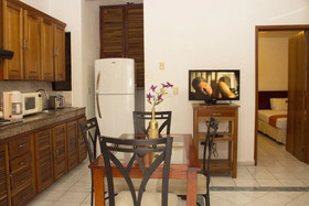 Quinta Avenida Downtown Apartments