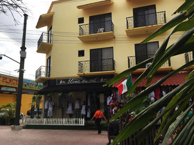 Quinta Avenida Downtown Apartments