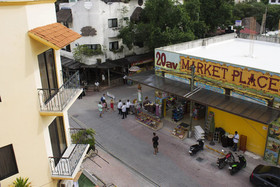 Quinta Avenida Downtown Apartments