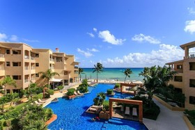 Residences El Faro by Playa Paradise