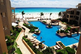Residences El Faro by Your Best Getaway