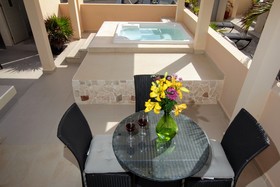 Residences El Faro by Your Best Getaway