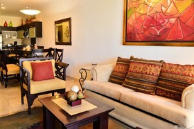Residences El Faro by Your Best Getaway