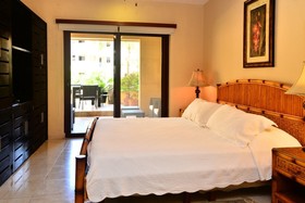 Residences El Faro by Your Best Getaway