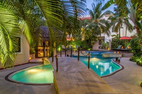 Riviera del Sol