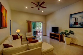 Riviera Maya Suites