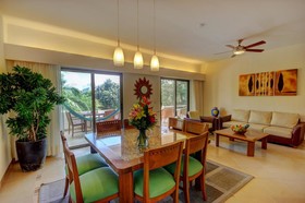 Riviera Maya Suites