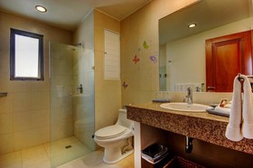 Riviera Maya Suites