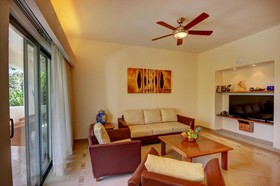 Riviera Maya Suites