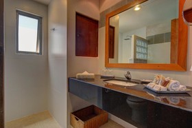 Riviera Maya Suites