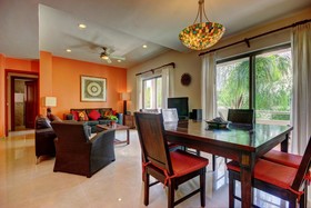 Riviera Maya Suites