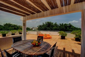 Riviera Maya Suites
