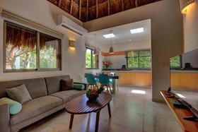Riviera Maya Suites