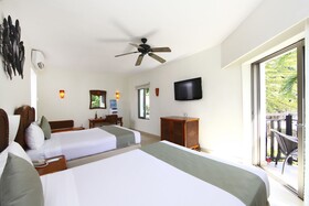 Sandos Caracol Eco Resort - Select Club Section