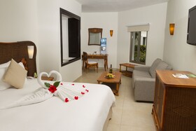 Sandos Caracol Eco Resort - Select Club Section