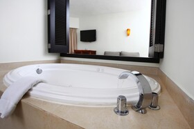 Sandos Caracol Eco Resort - Select Club Section