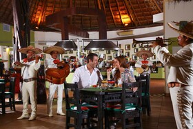Sandos Caracol Eco Resort - Select Club Section