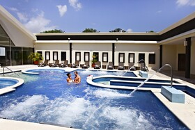 Sandos Caracol Eco Resort - Select Club Section