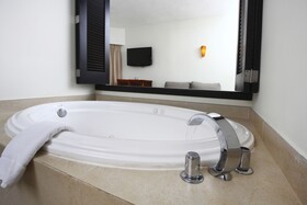 Sandos Caracol Eco Resort - Select Club Section