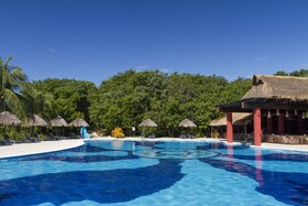 Sandos Caracol Eco Resort - Select Club Section