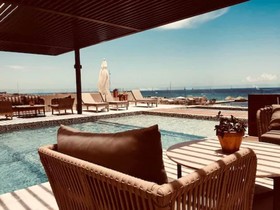 Singular Joy Hotel & Residences