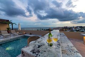 Singular Joy Hotel & Residences