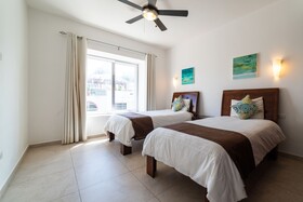 Skyline 24th by Playa Paradise