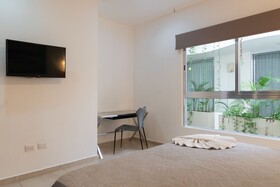Skyline 24th by Playa Paradise