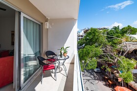 Skyline 24th by Playa Paradise