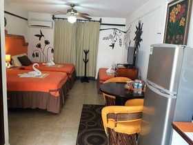 Suites Fenicia