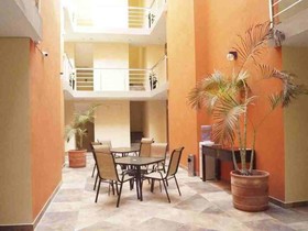Sunrise 42 Suites