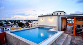 Sunrise 42 Suites